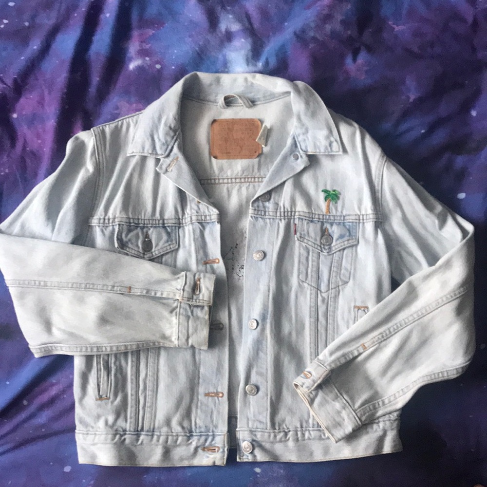 Vintage Levi’s Jean jacket with embroidery